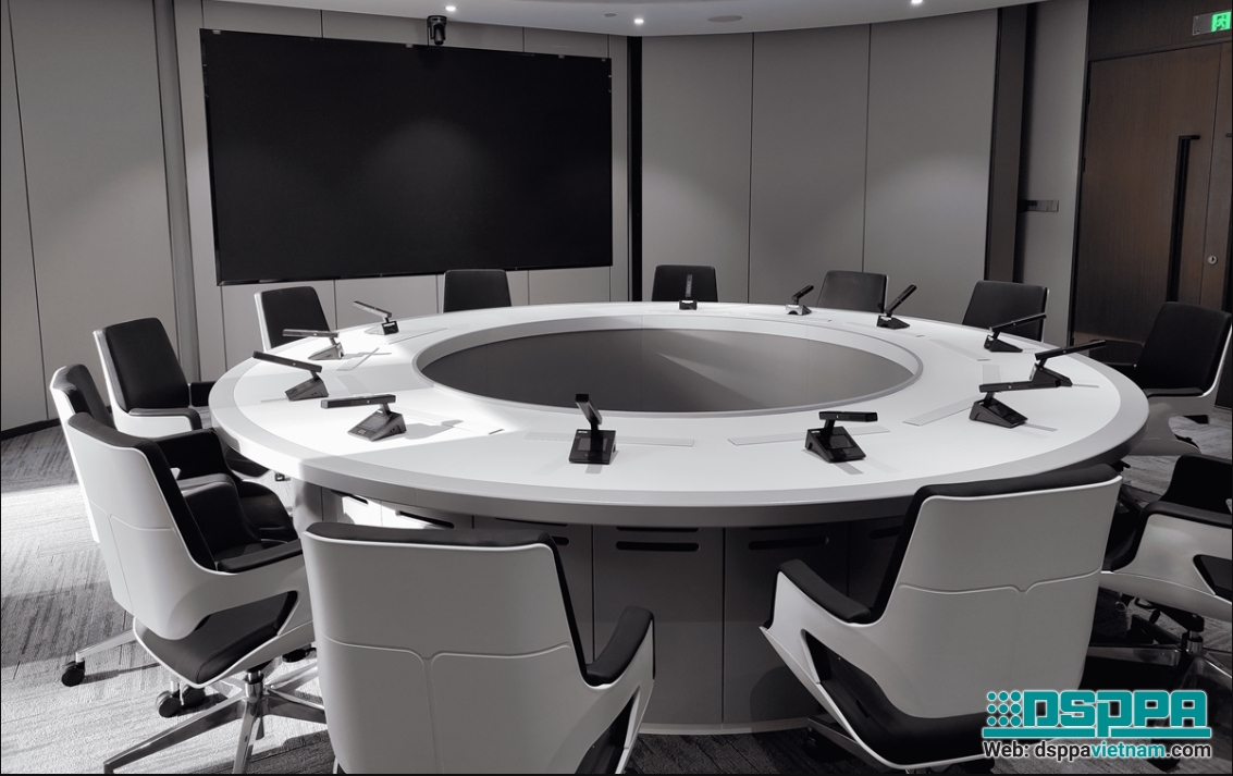 Hệ thống hội thảo không dây hồng ngoại có ưu điểm và nhược điểm gì?